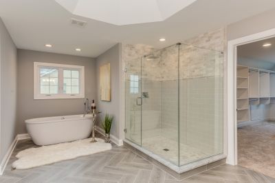 Contemporary Glass Tub